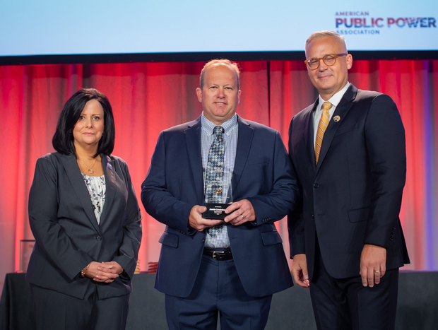 Town of Argos Superintendent receives National Award